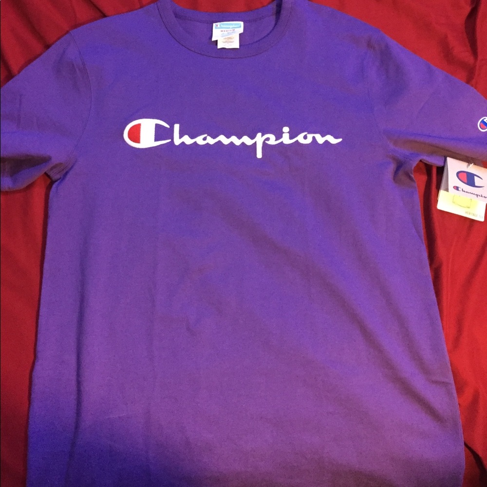 Champion t shirt